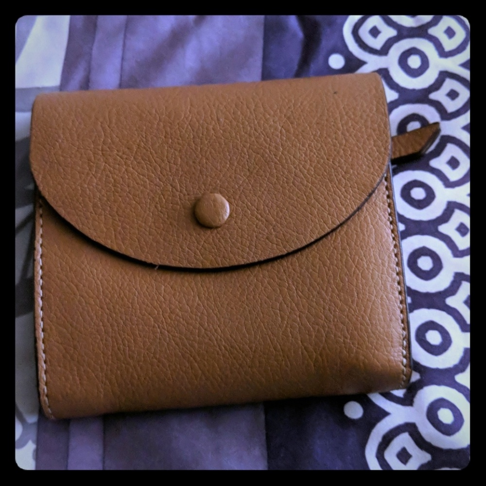 Halogen - Leather Curve Flap French 